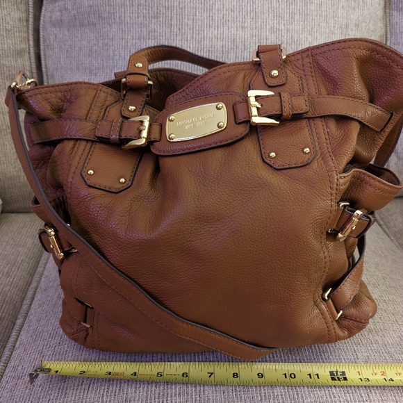 MICHAEL Michael Kors Handbags - Michael Kors Tan Leather Gansevoort Tote Bag